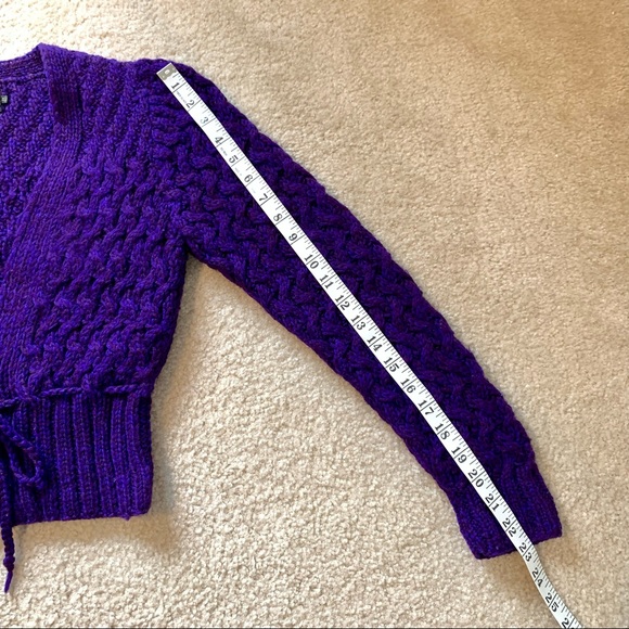 Vintage RAFIQUE 100% Wool V-Neck Woven Cardigan Sweater—SZ. Small - Picture 6 of 15